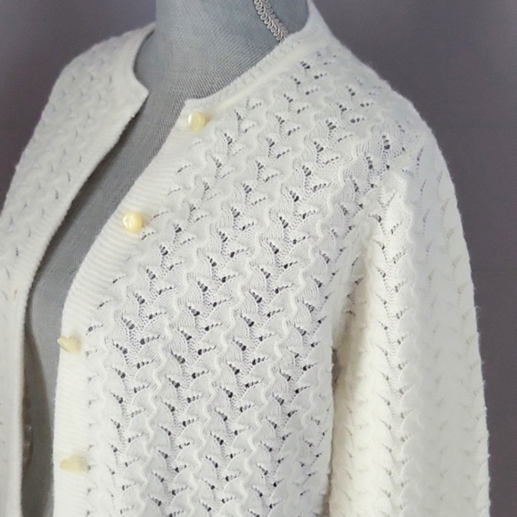 British Vogue Inc Wintuk Vintage Cardigan - Picture 1 of 11